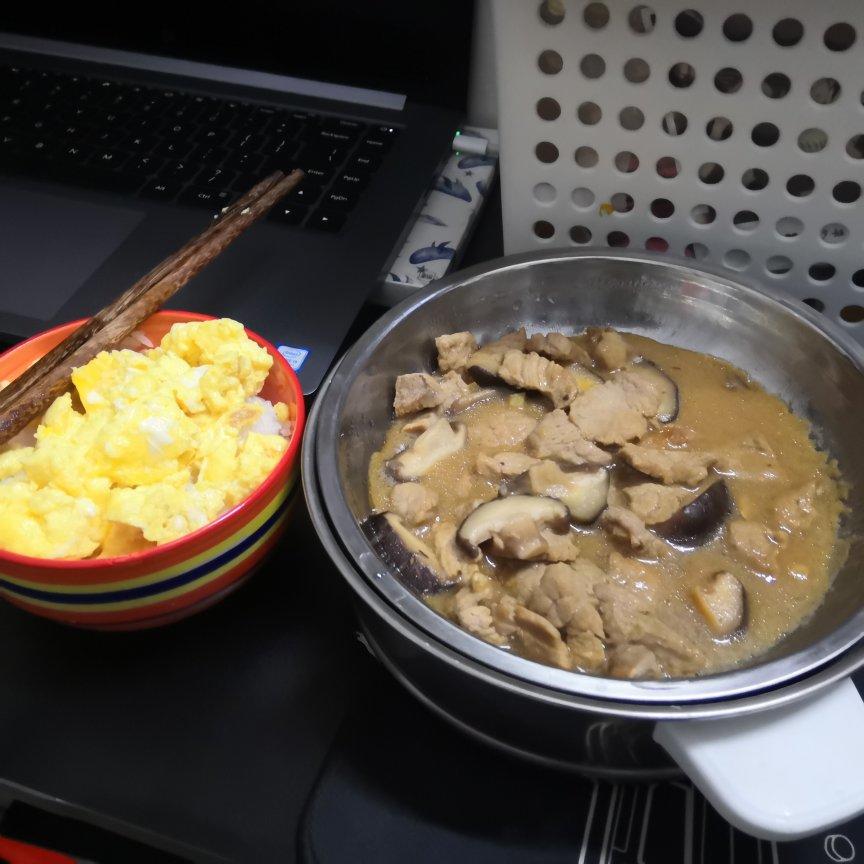 超级下饭香菇炒肉