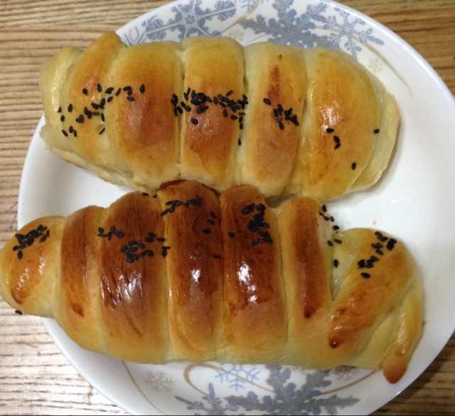 毛毛虫肉松面包