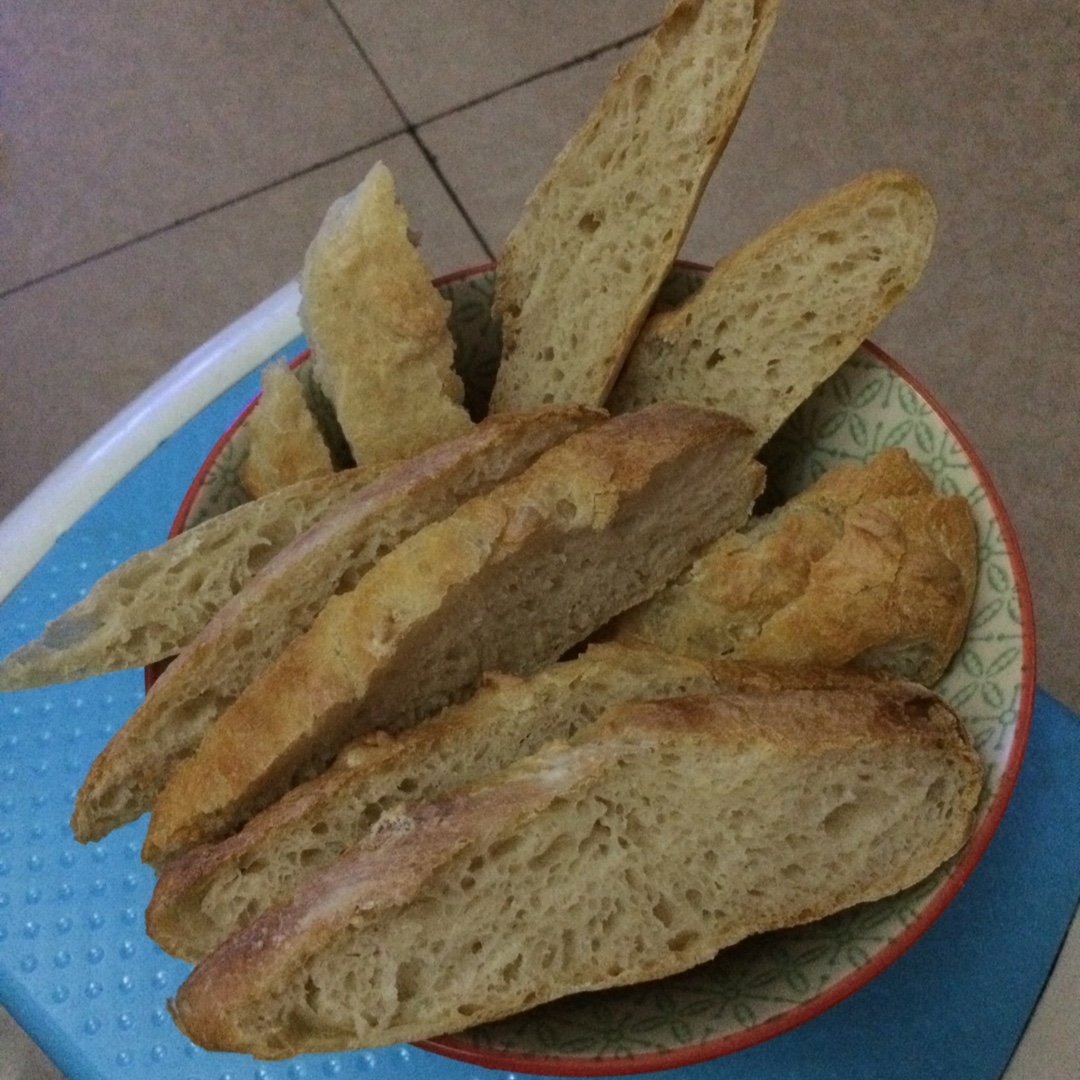 免揉意大利拖鞋面包ciabatta（吐血整理史上最全藤田千秋免揉欧包制作心得）