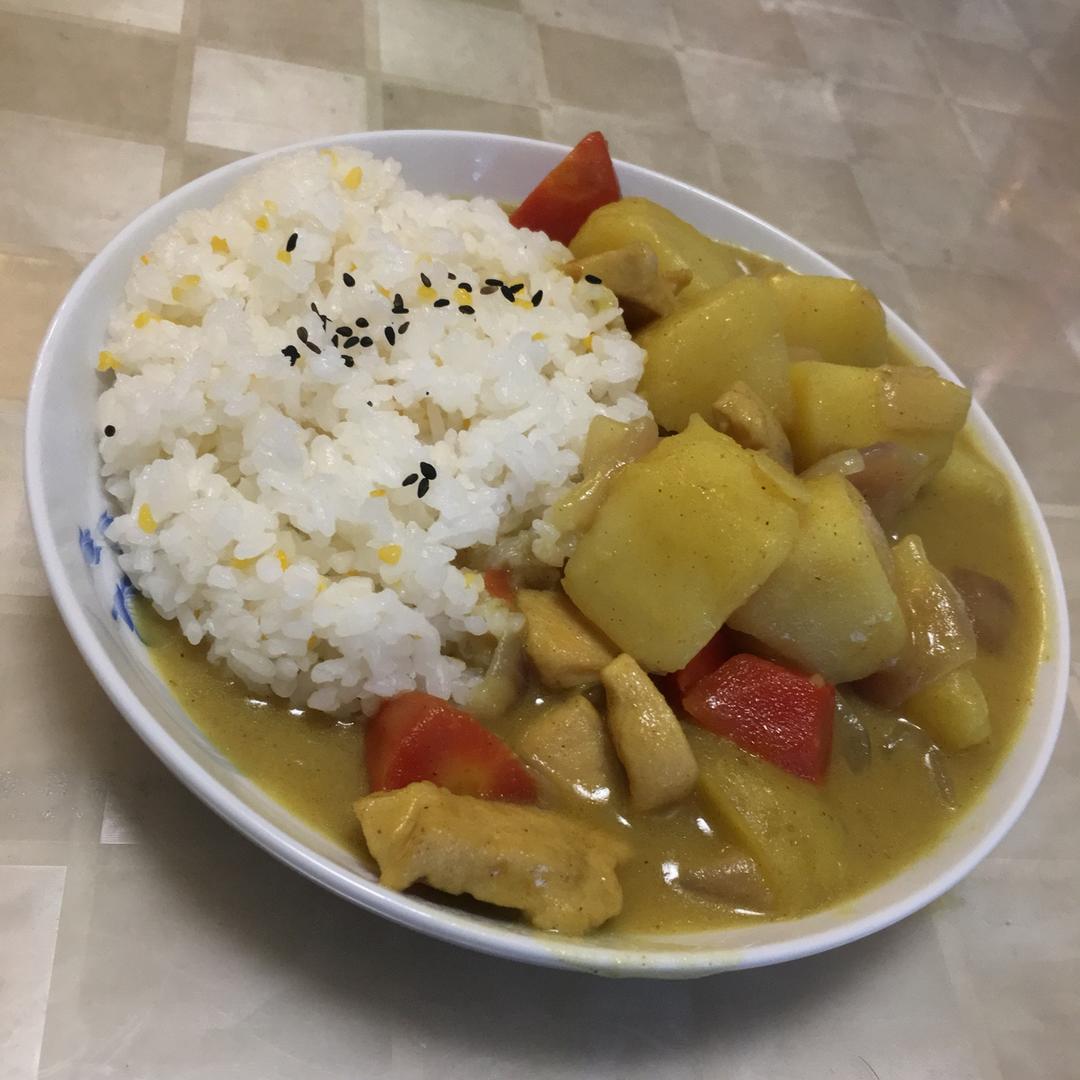 咖喱鸡肉饭
