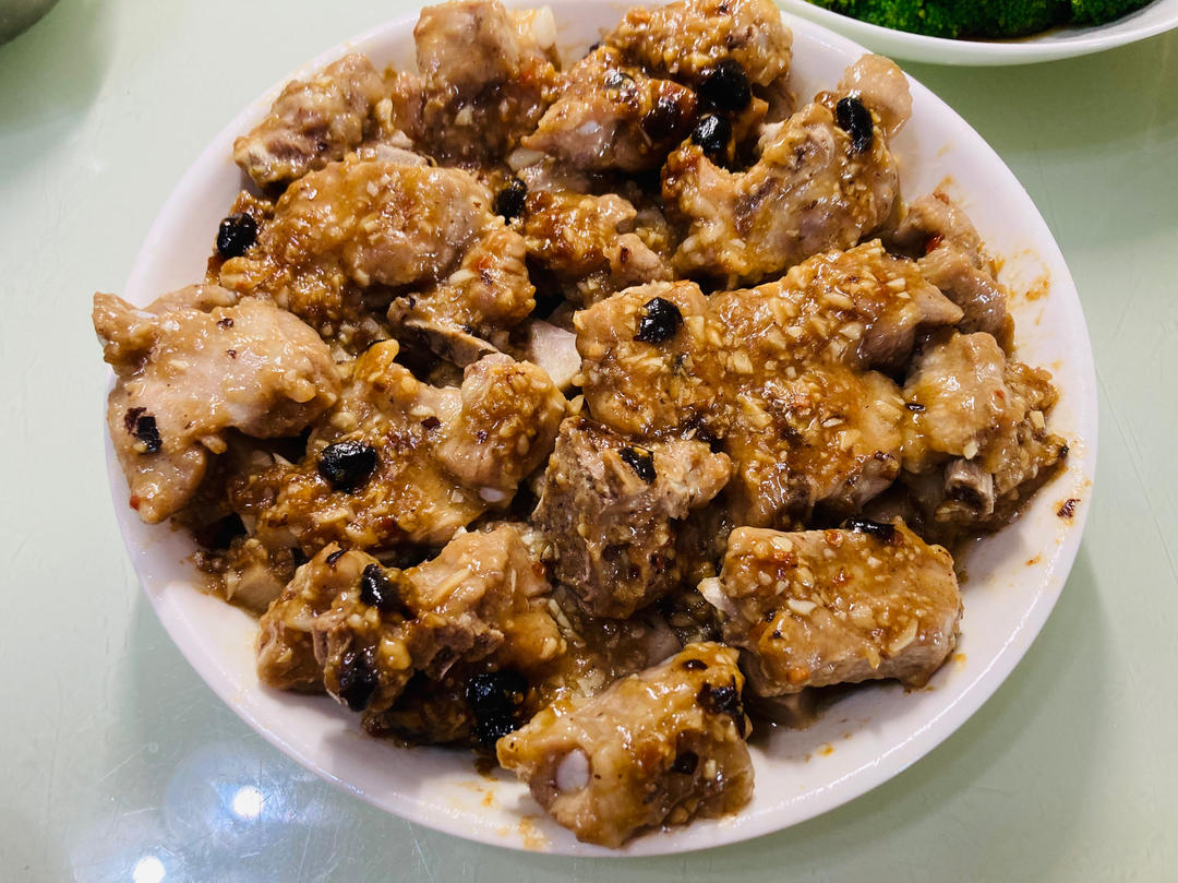 荔浦芋头蒸排骨