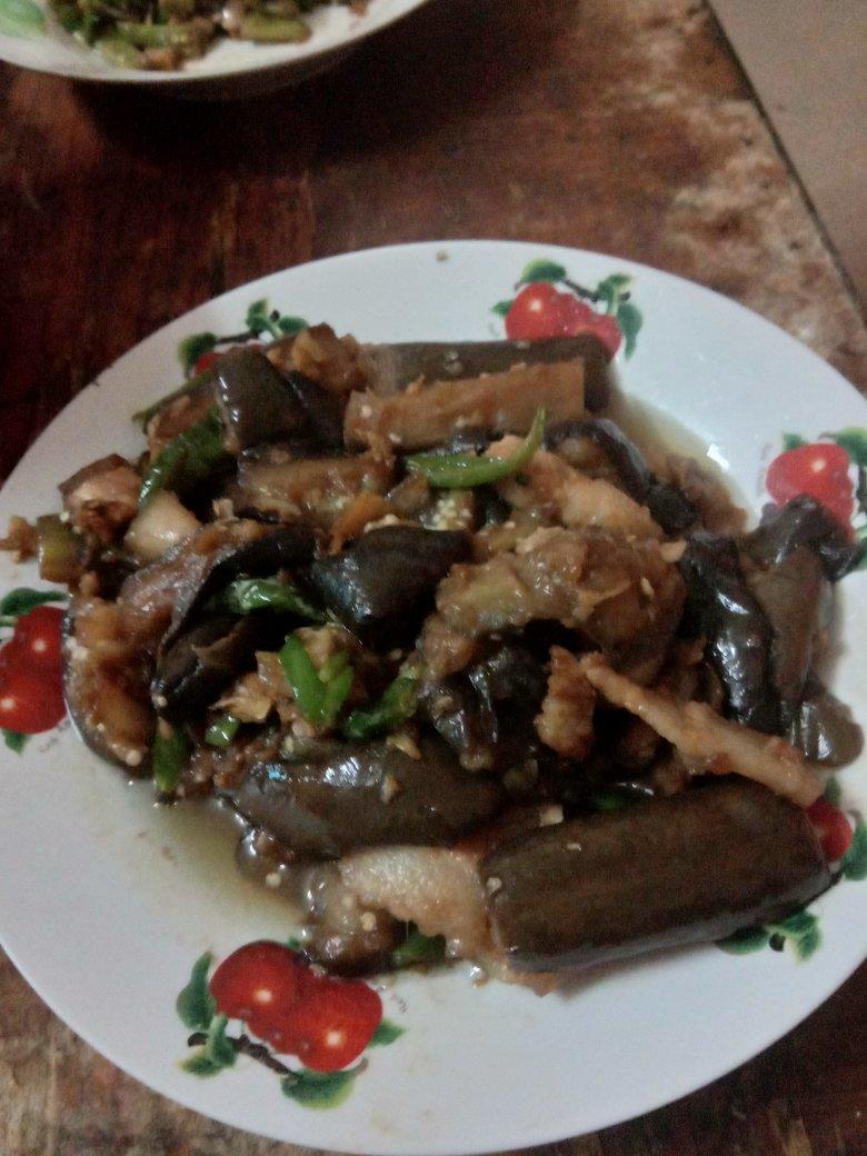 堂妈小厨——红烧茄子