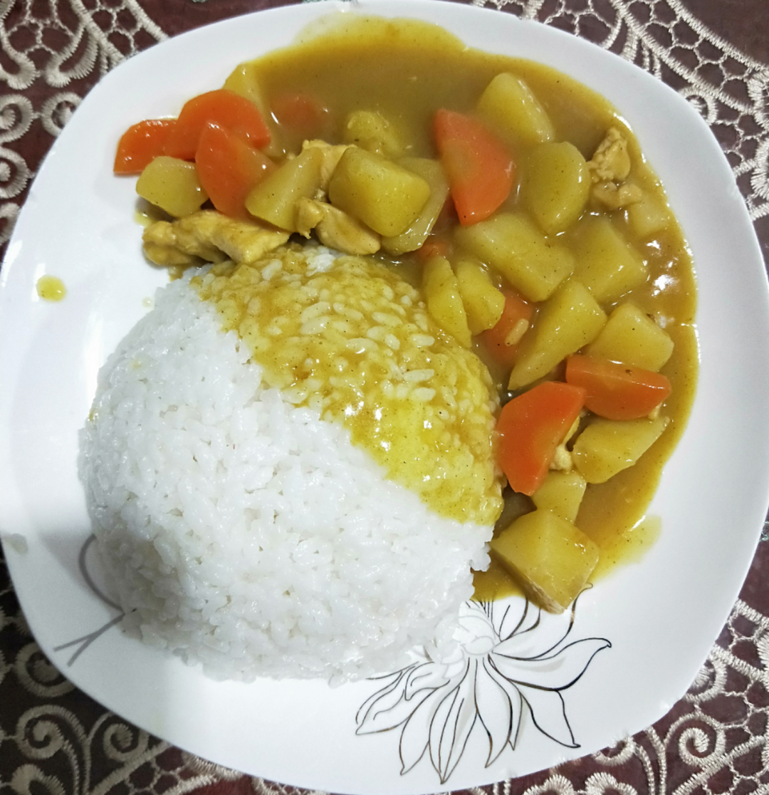 咖喱鸡肉（土豆多多）