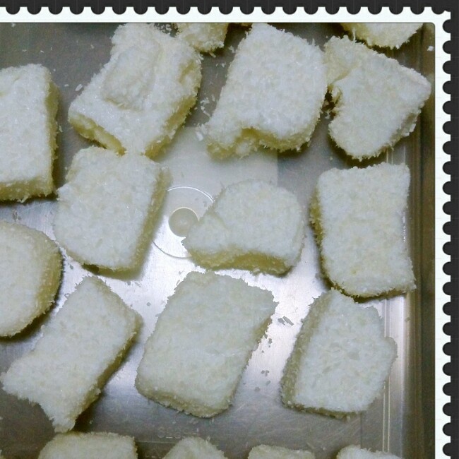 完胜85度C牛奶椰丝小方