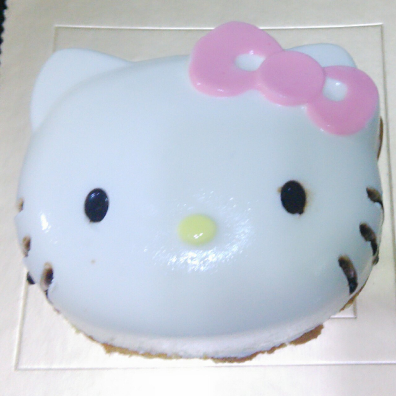 Hello Kitty 酸奶慕斯
