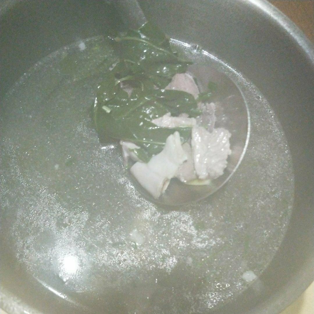 猪杂枸杞汤