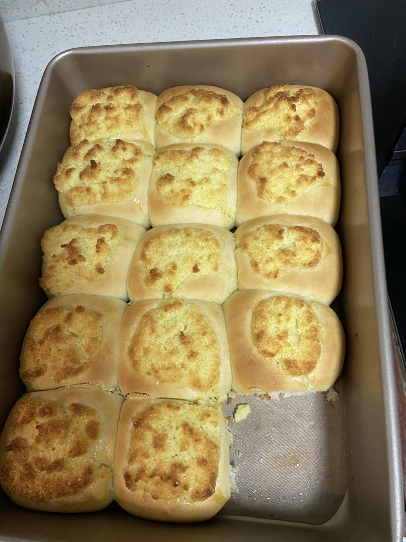 一次发酵同样松软的椰蓉小面包