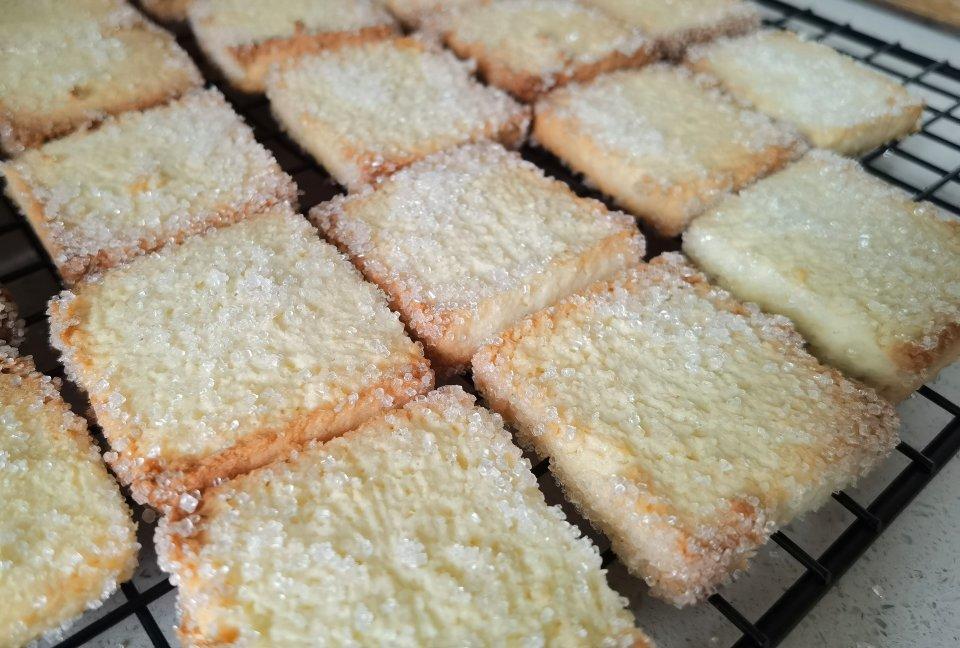 好吃到流泪的香浓椰蓉饼干