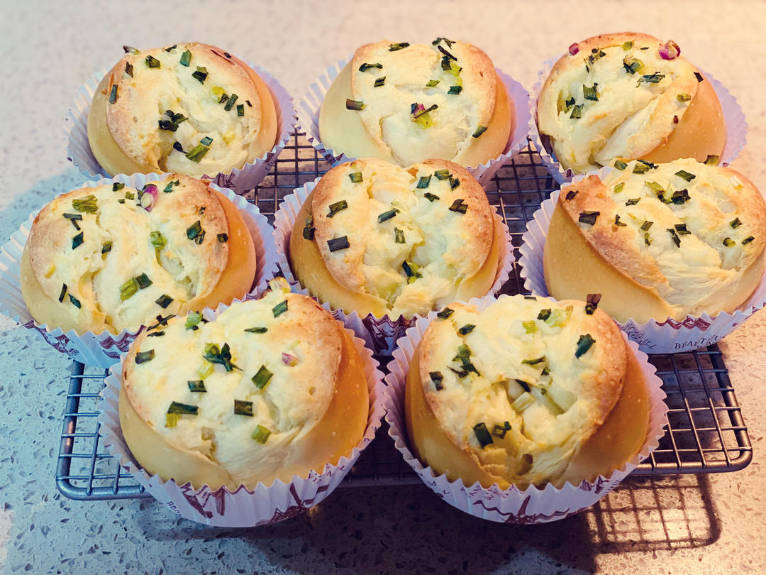 一次发酵，满屋飘香巨好吃的蒜香面包