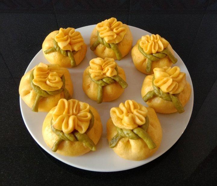 老公面食店做的彩芯金福袋