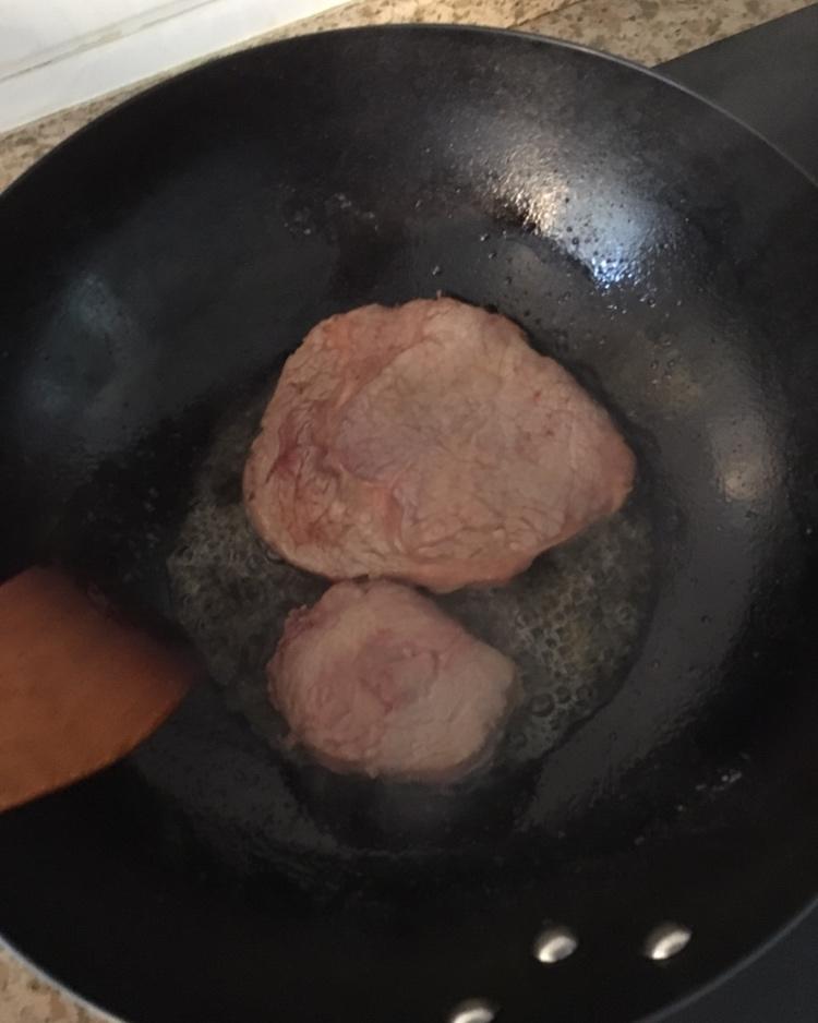 好吃到哭的煎牛排