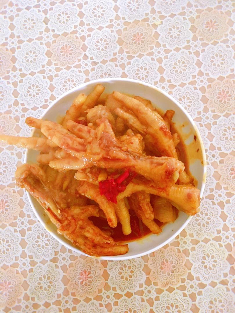 香辣烧鸡爪