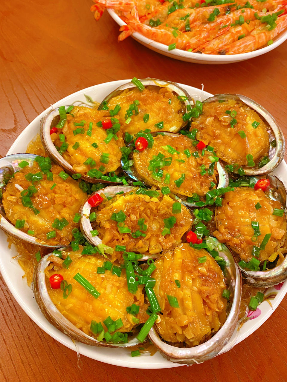 蒜蓉粉丝蒸鲍鱼