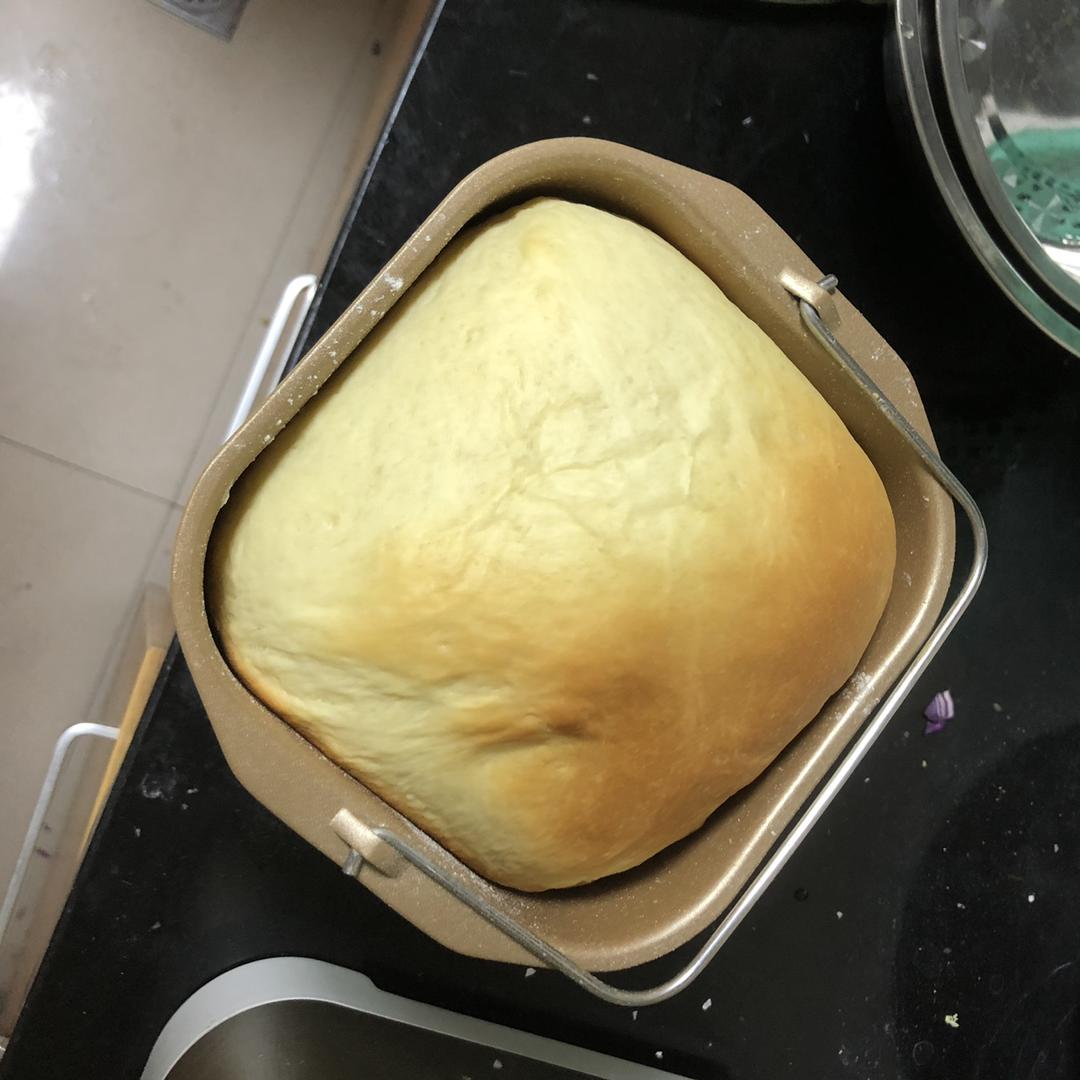 淡奶油面包－聊聊如何用面包机做出更好吃的面包