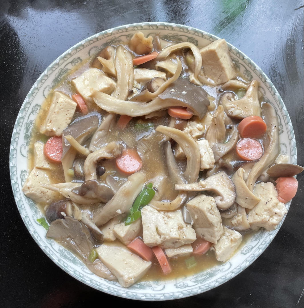 平菇烧豆腐