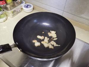 四季豆杏鲍菇炒肉片的做法 步骤4