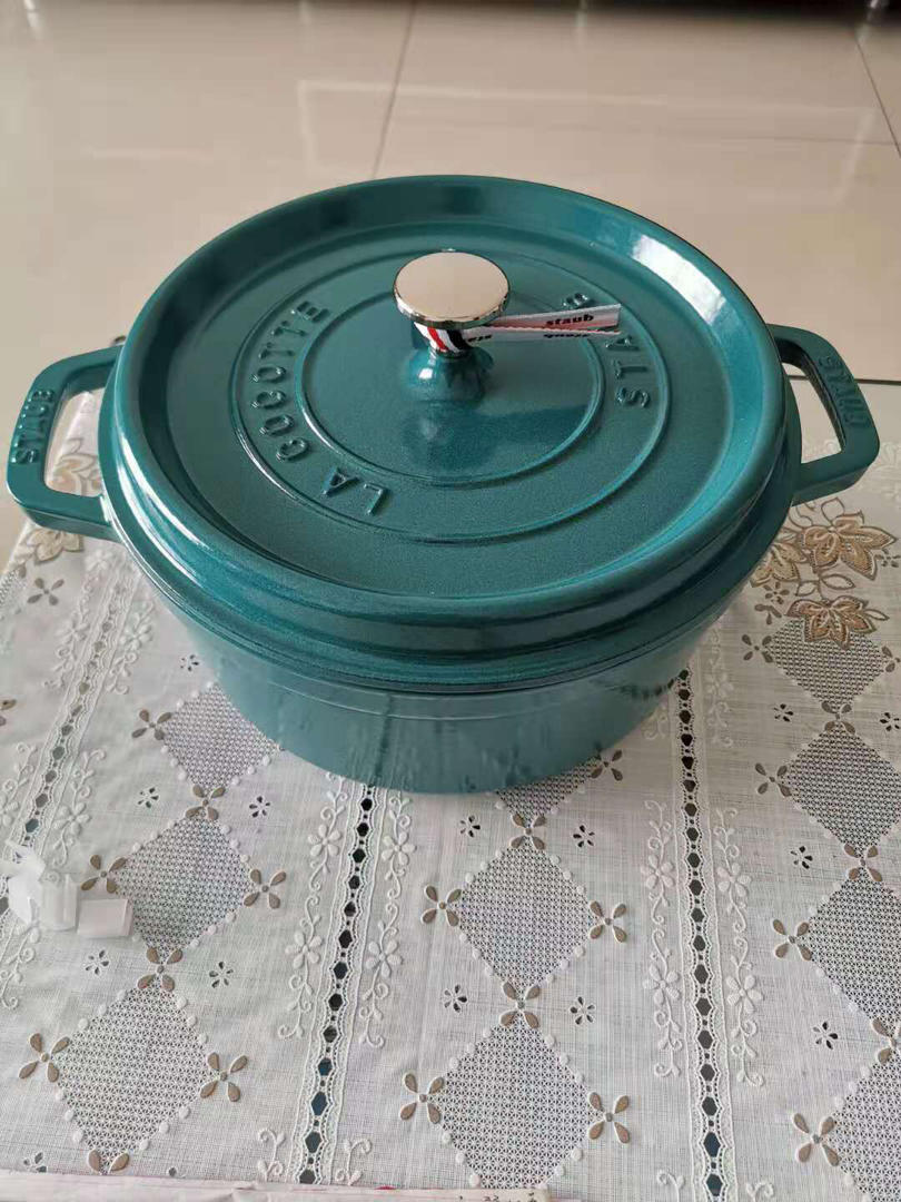 Staub珐琅铸铁锅的开锅+养成