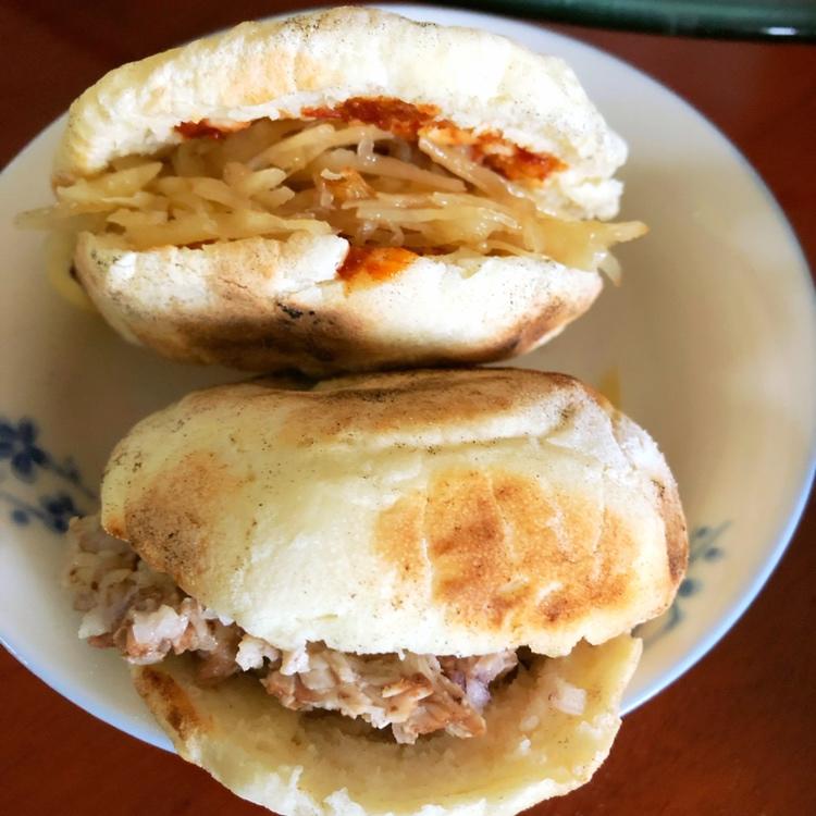 腊汁肉夹馍
