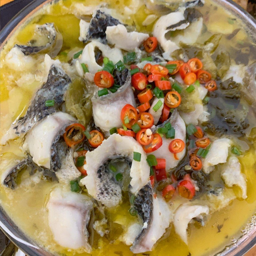 厨师长教你：“酸菜鱼”的传统做法，色香味俱全