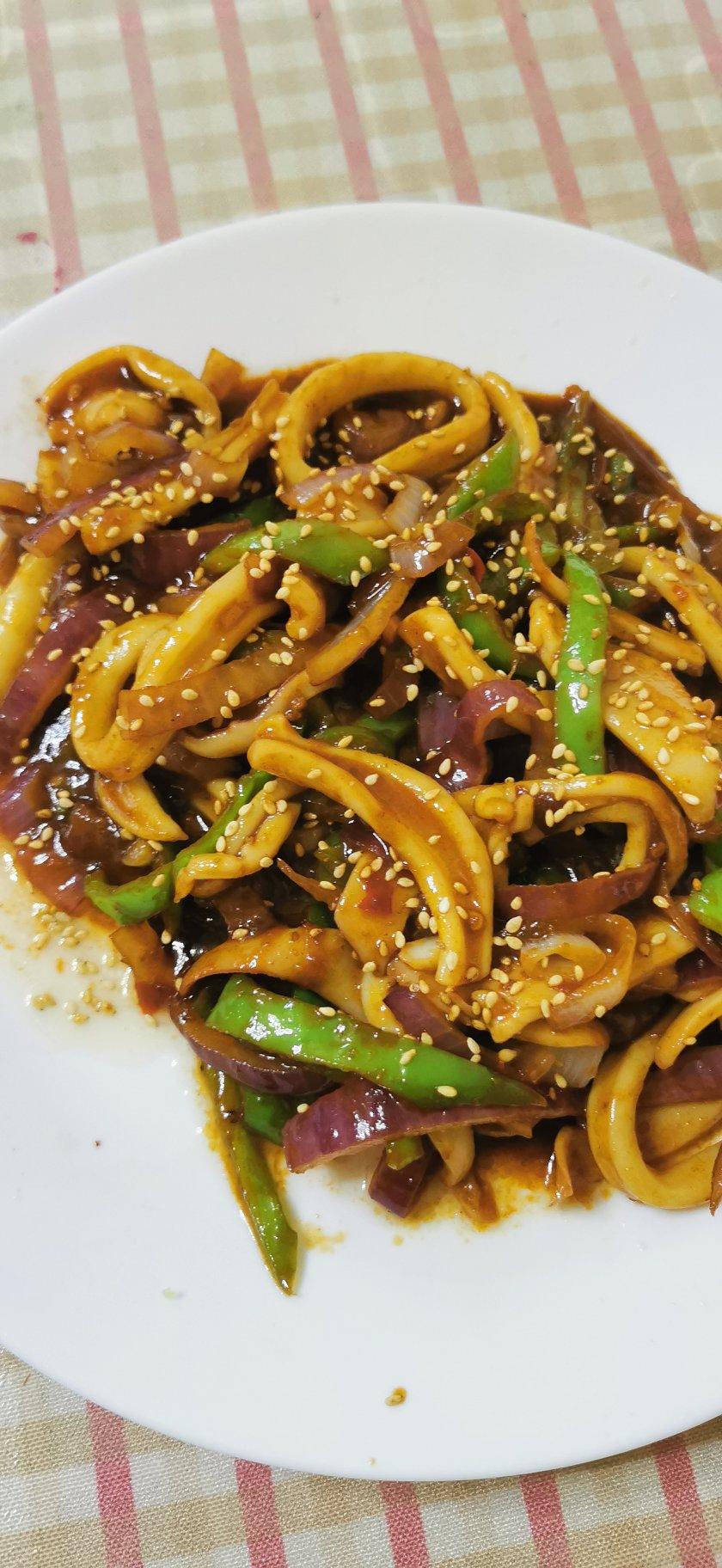 酱爆铁板鱿鱼（家庭版）