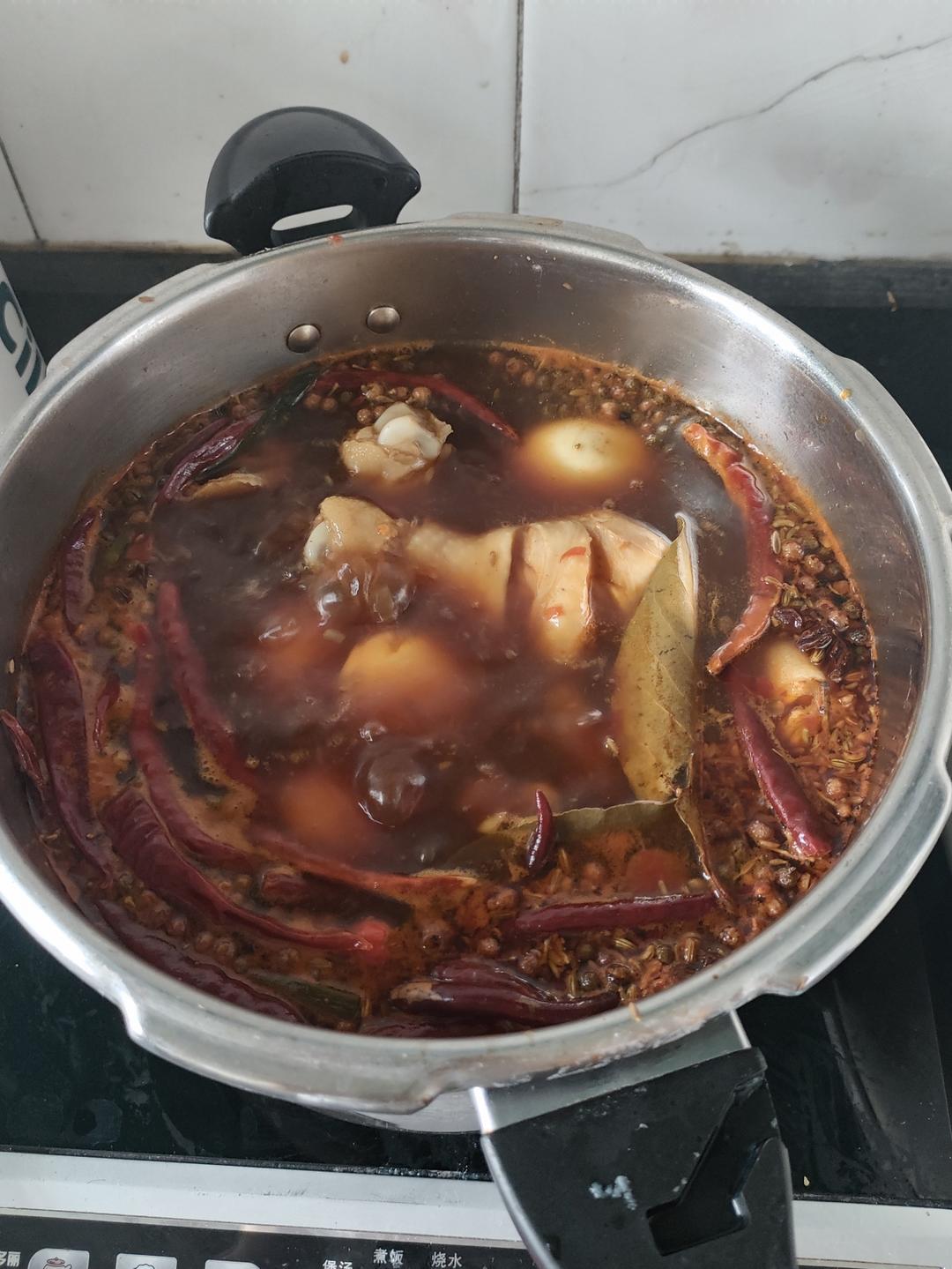 爆好吃的卤鸡腿 卤蛋❗电饭煲 炒锅都可以做~