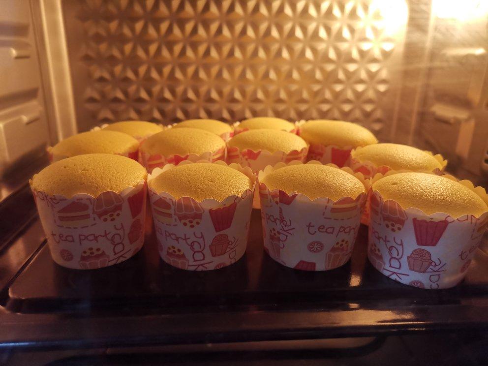 零失败~戚风纸杯小蛋糕🍰 ✨／8寸版戚风蛋糕