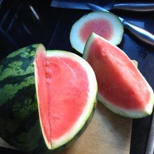 鲨鱼水果🍉拼盘的做法 步骤2