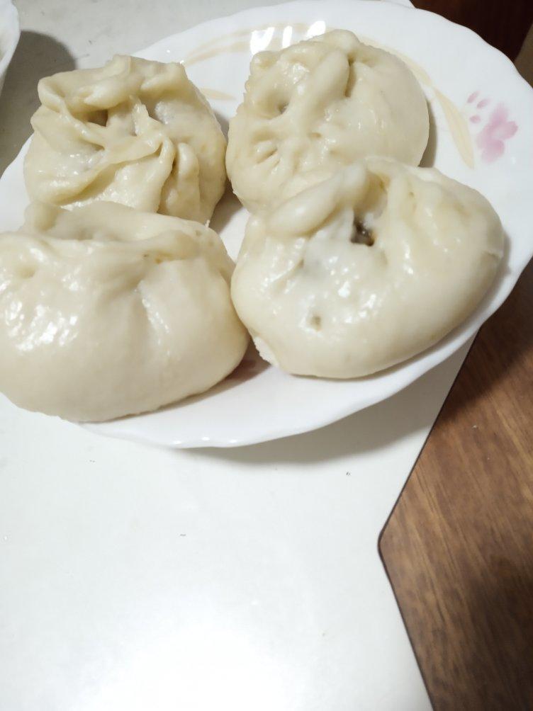 酱肉包
