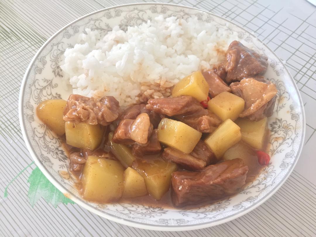 土豆炖牛肉