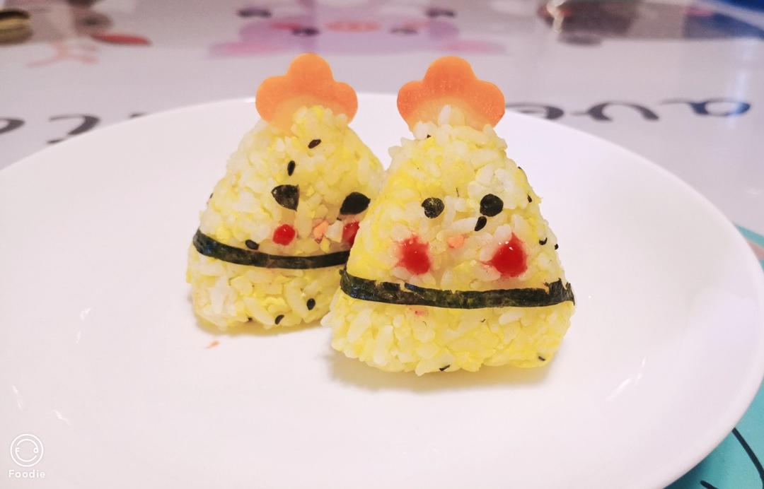 剩米饭的神仙吃法，肉松酱油烤饭团，平底锅就能做哦～