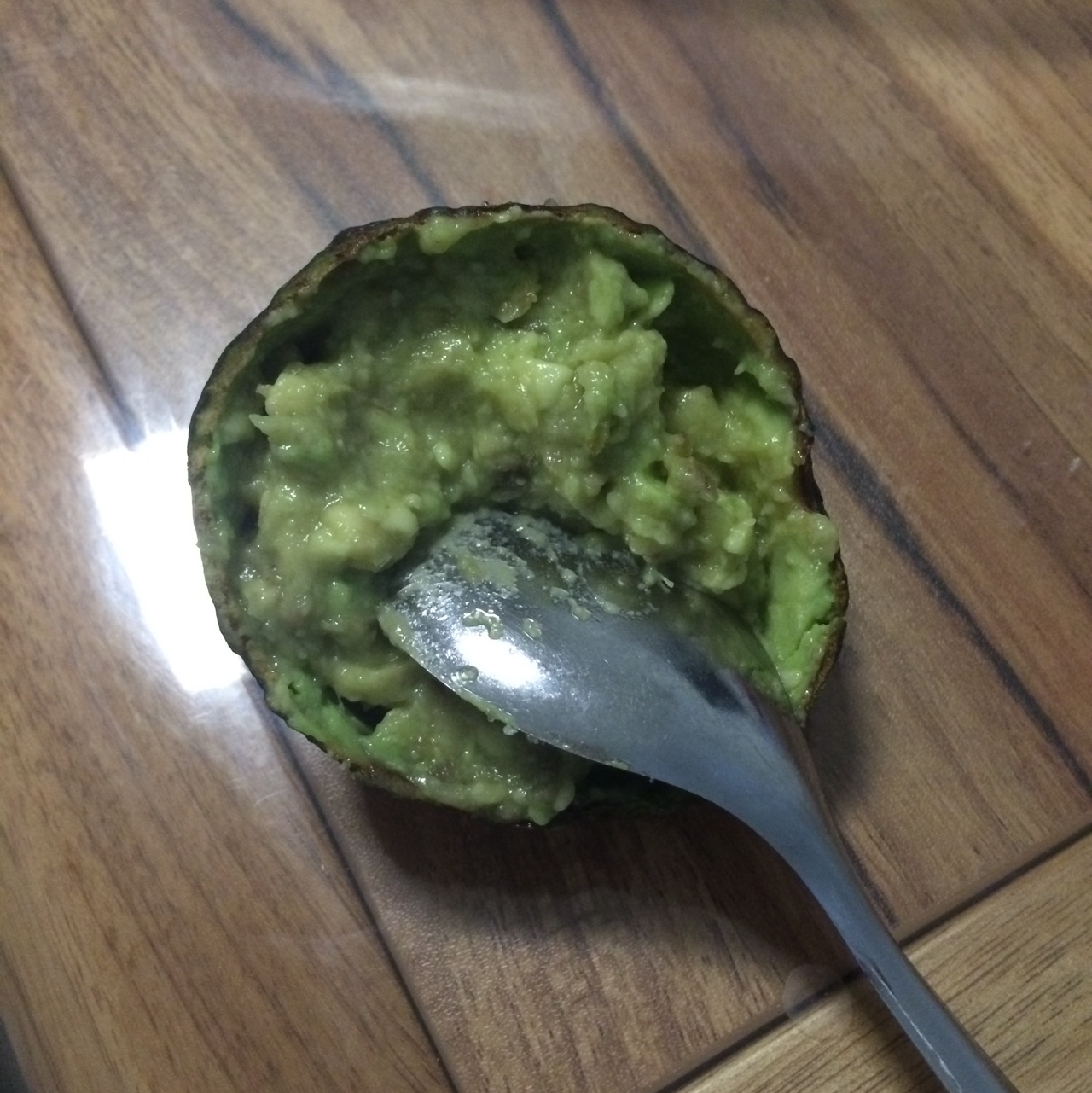白糖拌牛油果（牛油果冰淇淋）