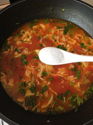 西红柿鸡蛋汤的做法 步骤16