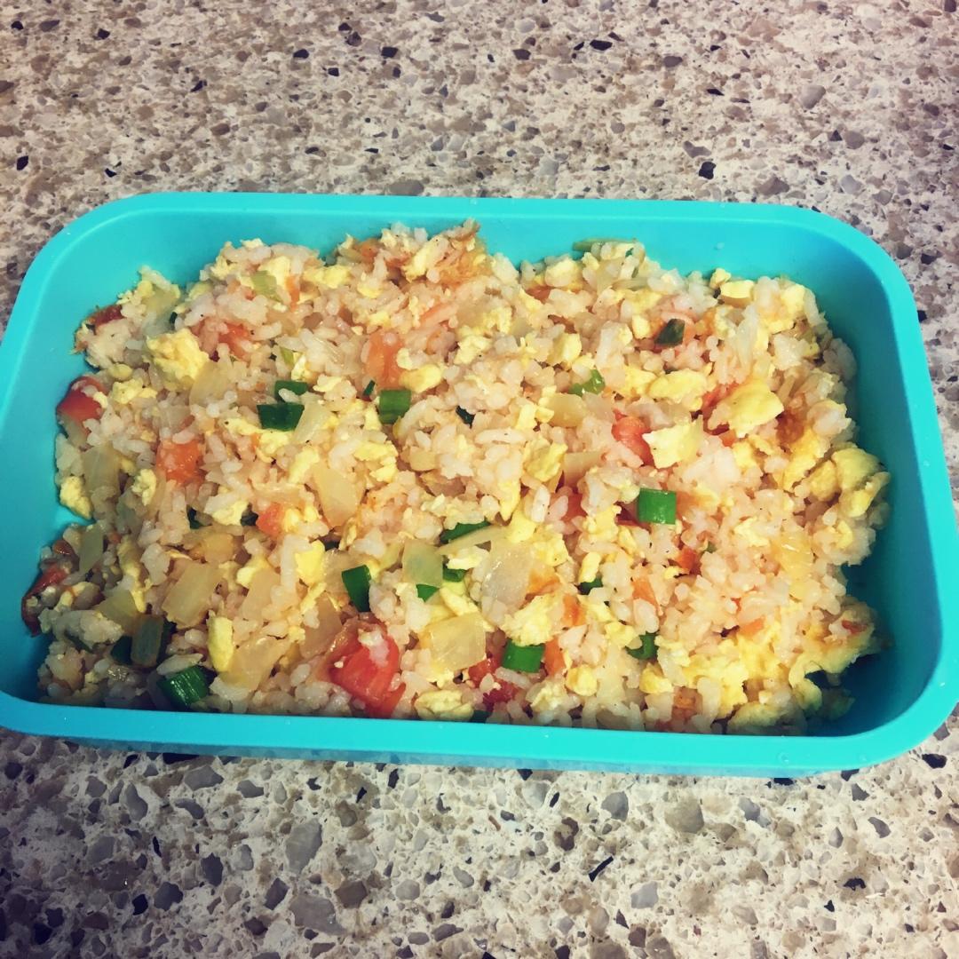 番茄鸡蛋炒饭