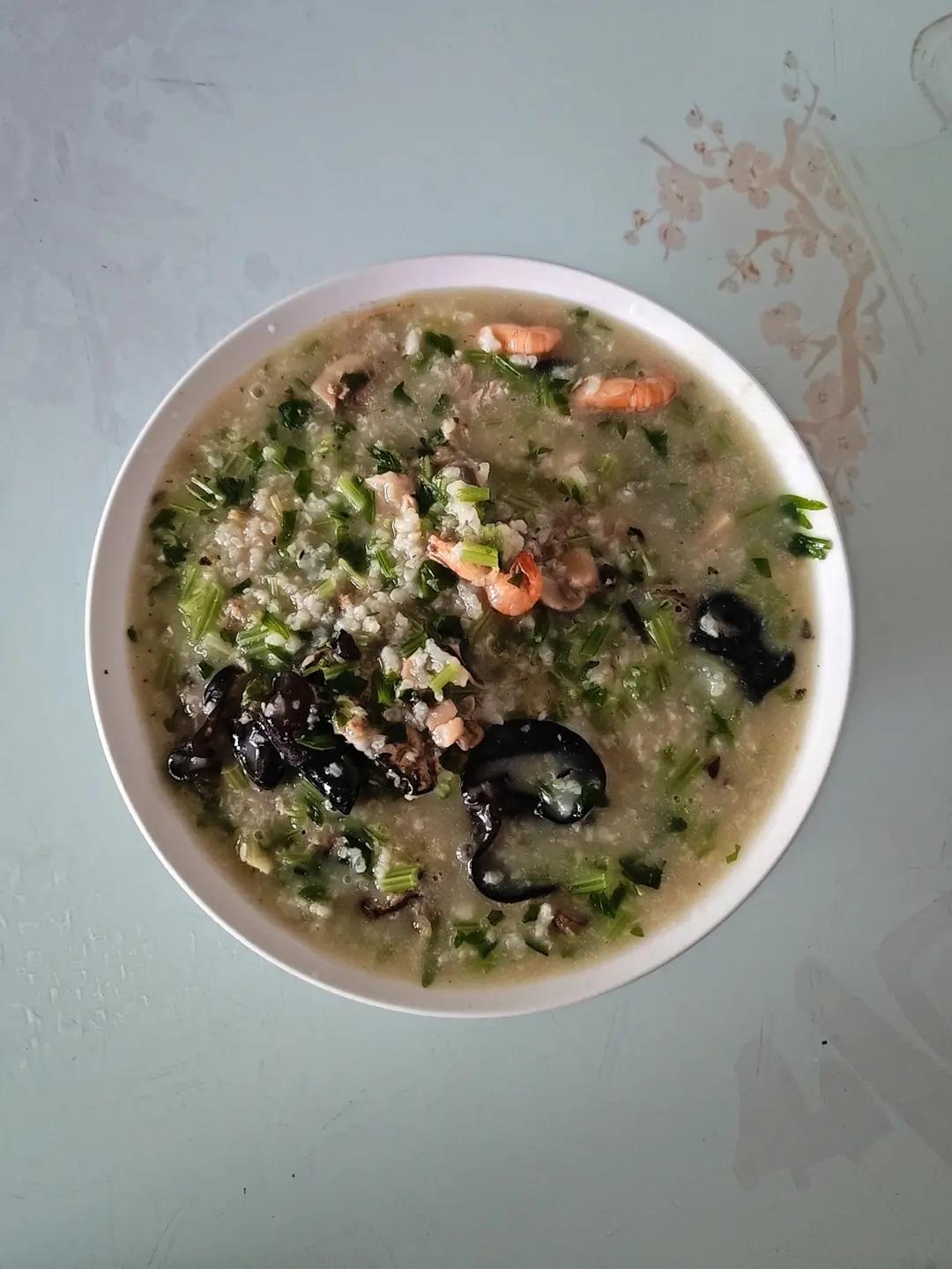 干贝蛤蜊海鲜粥