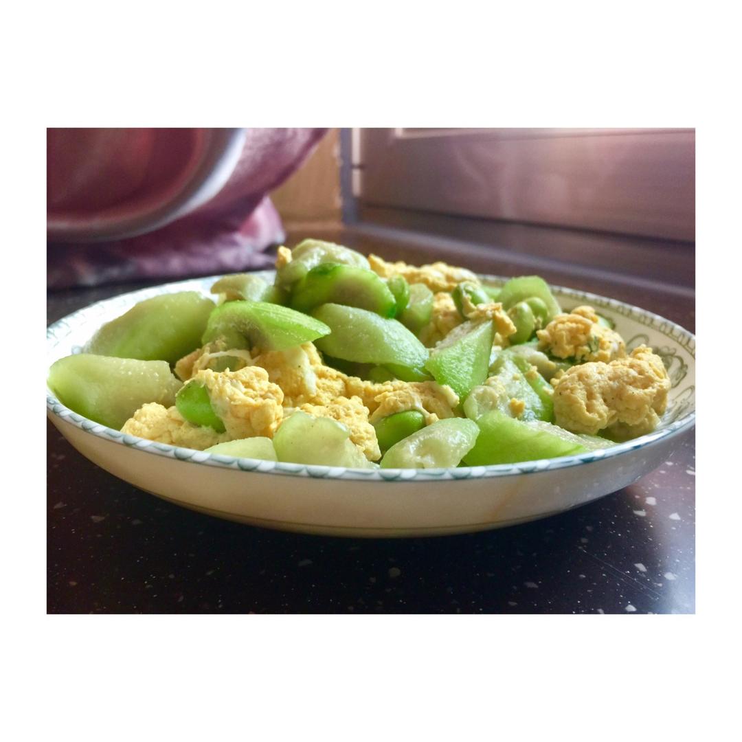 丝瓜毛豆炒蛋