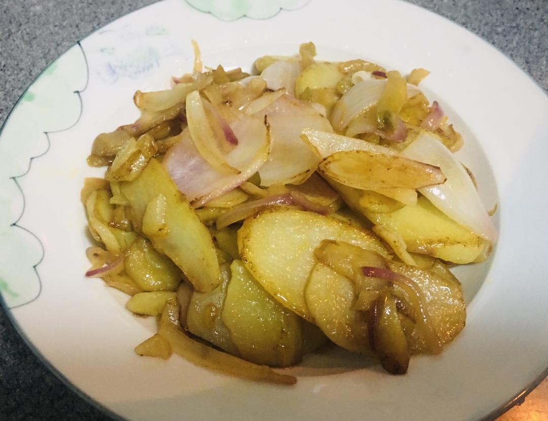 洋葱炒土豆