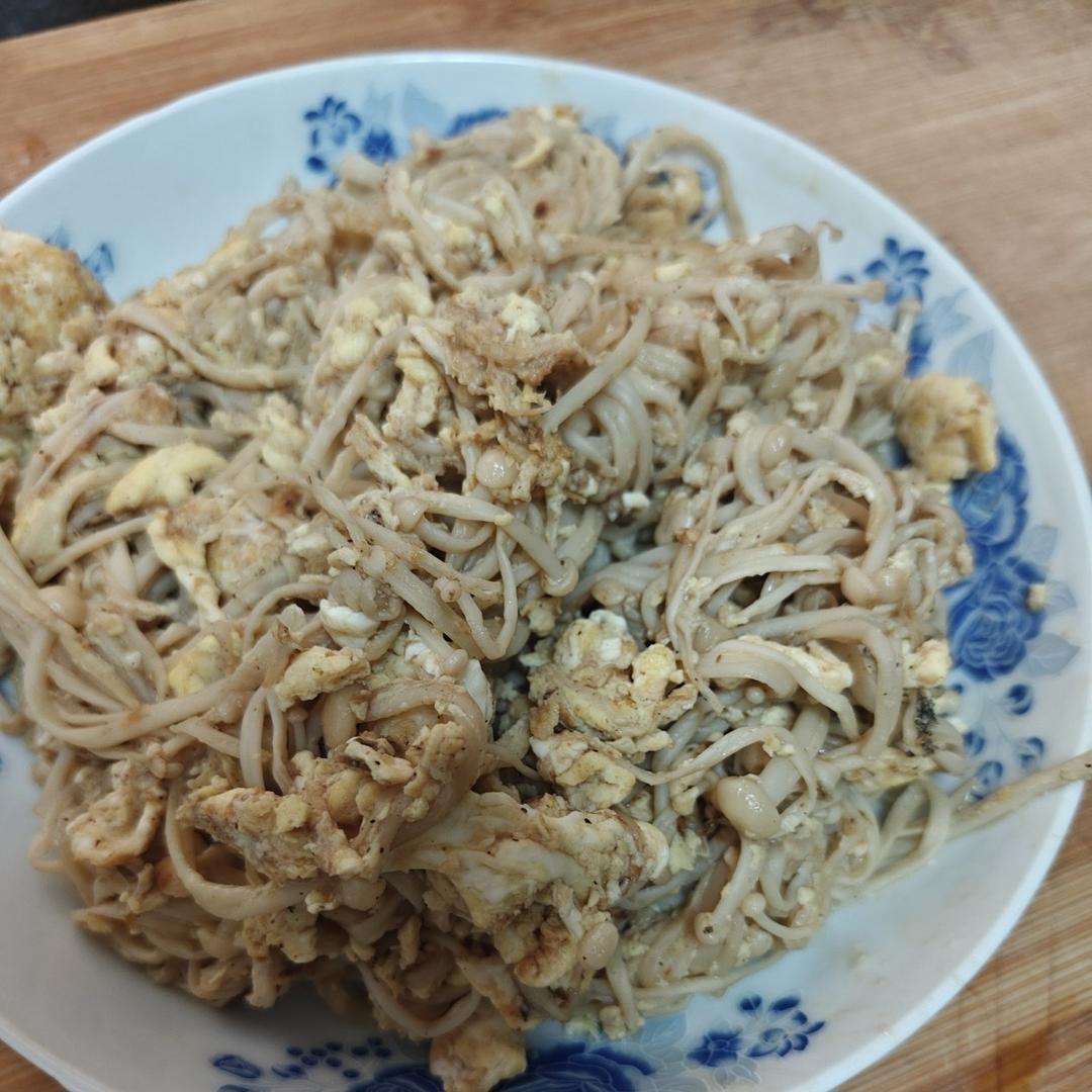 金针菇这样做，真的分分钟光盘