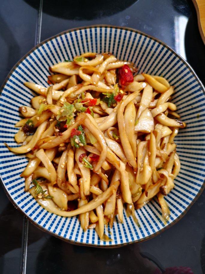 干煸手撕杏鲍菇