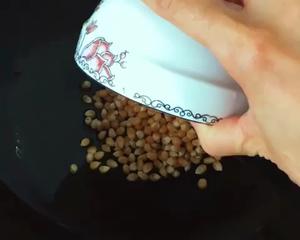 鹅妈妈锅🍳爆米花的做法 步骤5