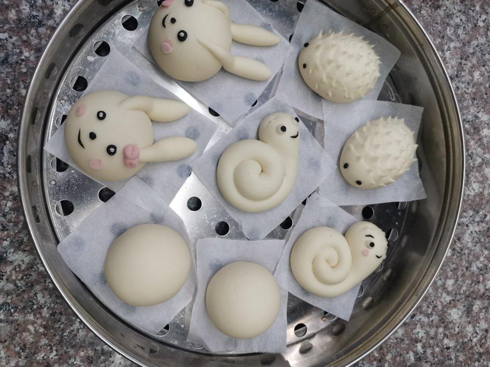 超可爱小兔子卡通造型馒头