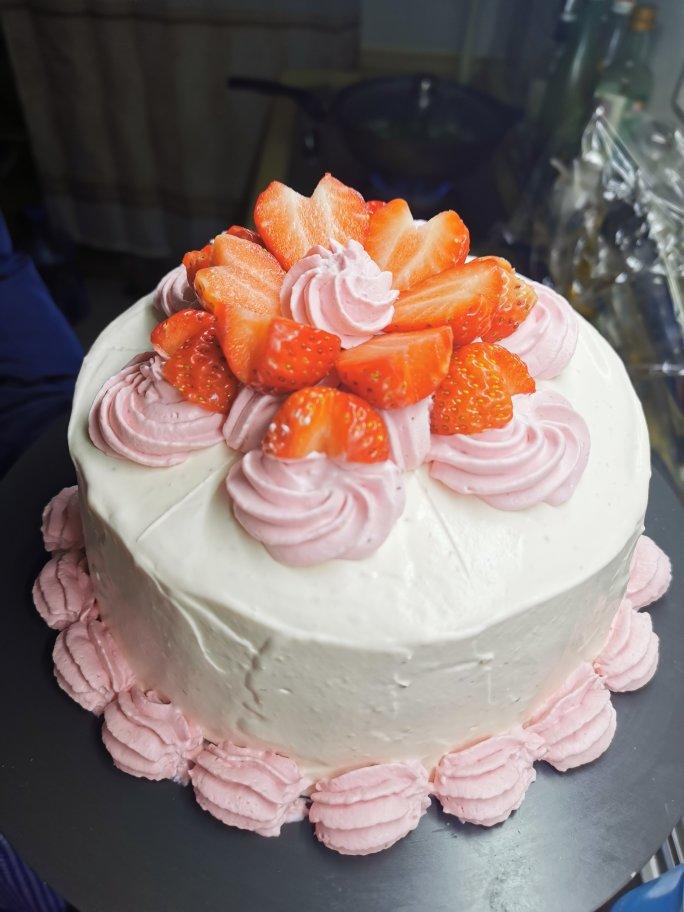 《Tinrry+》草莓奶油蛋糕（8寸配方）