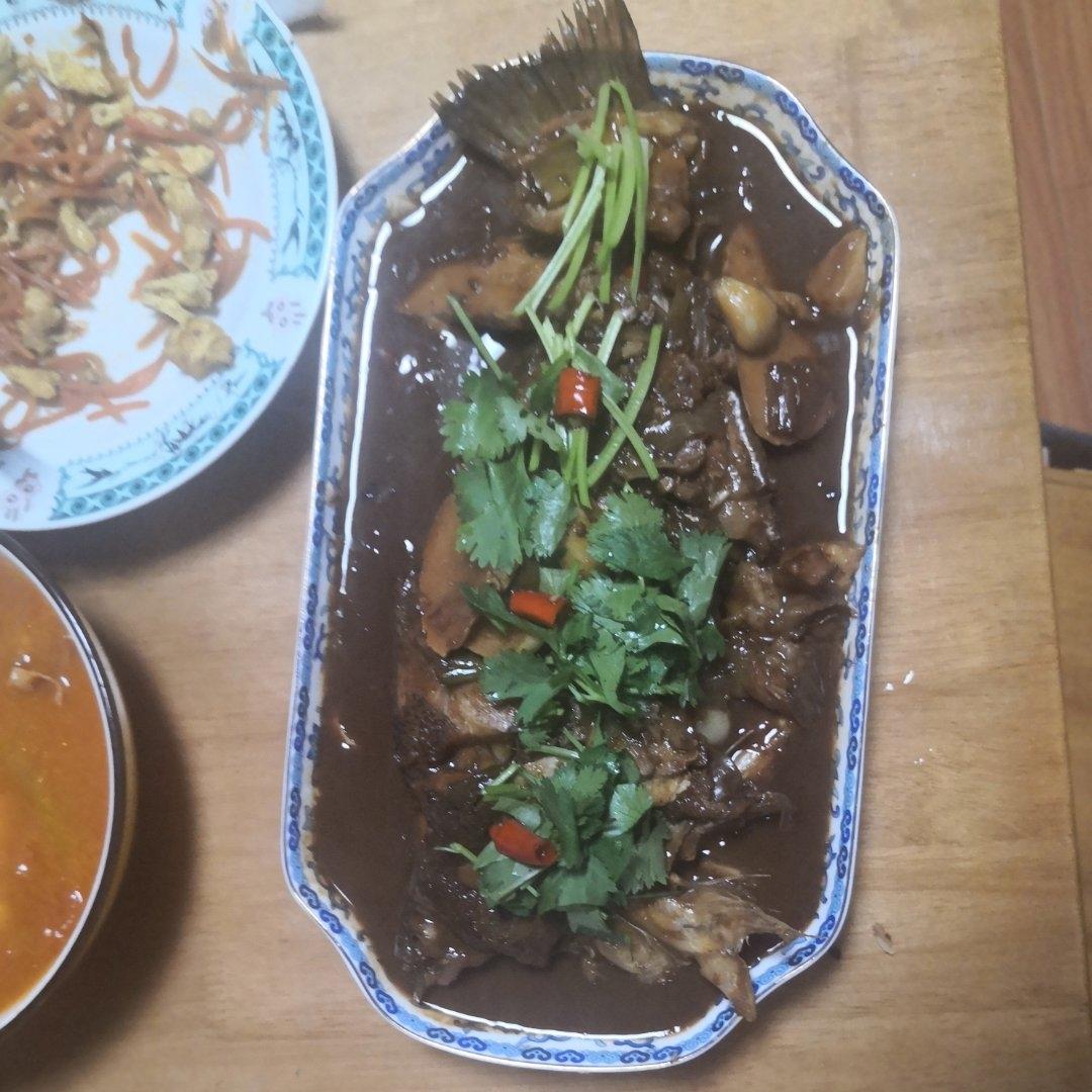 红烧鱼