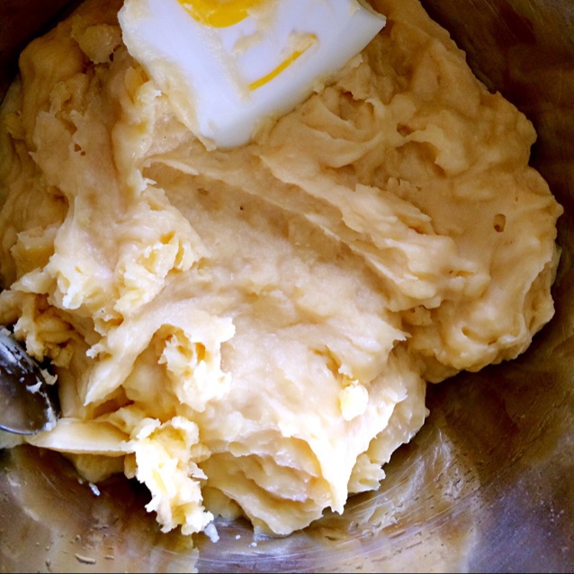 爱心奶黄馅（炒出来的奶黄馅）