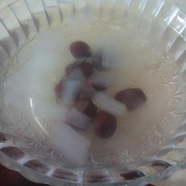 红枣芦荟汤的做法