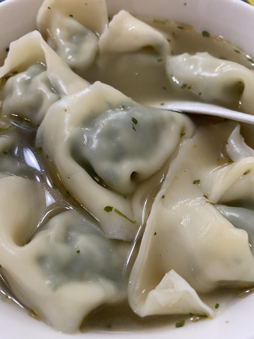 辛迪乐妈做的上海荠菜大馄饨