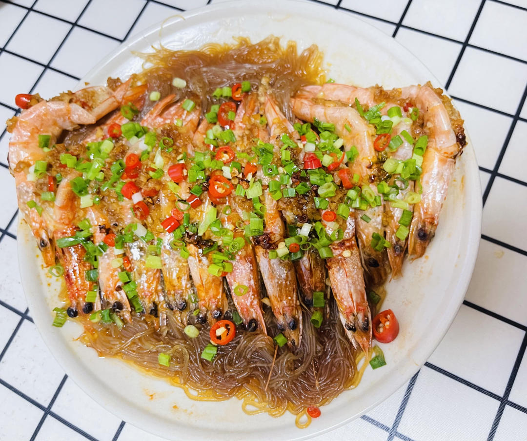 0失败的蒜茸酱粉丝蒸虾🦐🦐🦐（蒜茸酱衍生菜谱）