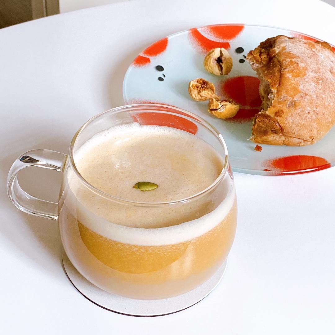 爱就爱了•红薯拿铁