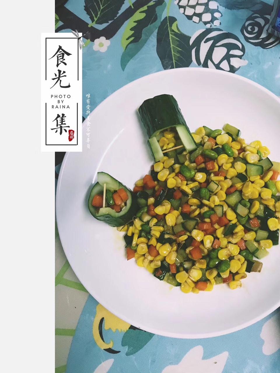 蔬果杂烩黄瓜桶