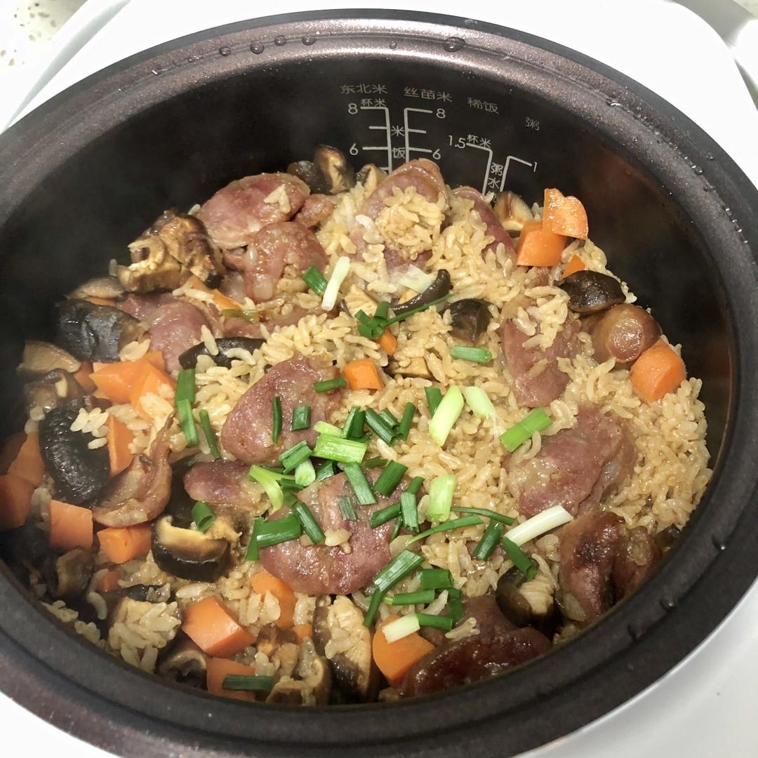 懒人必备～电饭煲腊肠焖饭