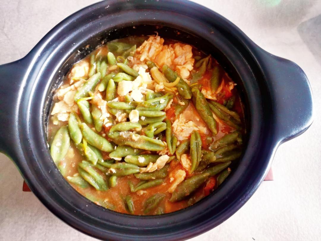 堂妈小厨——菠菜汁剪刀面